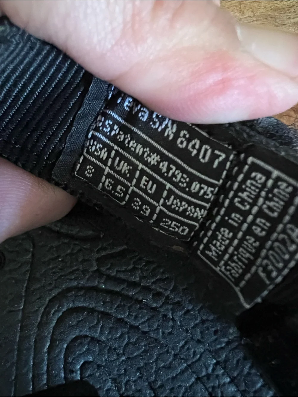 Teva Hurricane Sport Sandals Men's Black on Black Adjustable Straps Size 8